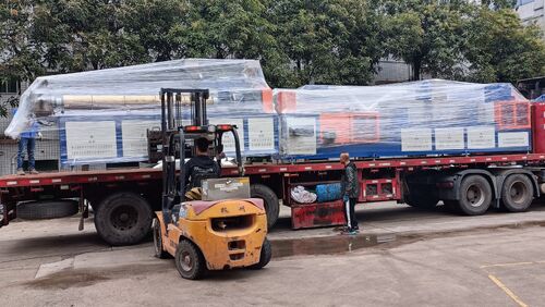 آخرین اخبار شرکت در مورد بازگشت به کار قوی: حمل و نقل پس از تعطیلات طبق برنامه تحویل داده می شود