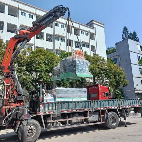 آخرین اخبار شرکت در مورد خط تولیدی کمربند بسته بندی سفارشی 7 رول